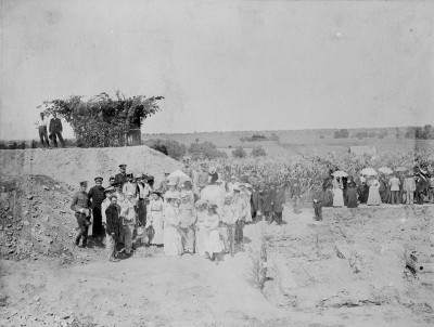 Kralj Aleksandar i Kraljica Draga u poseti Viminacijumu oko 1902 g.