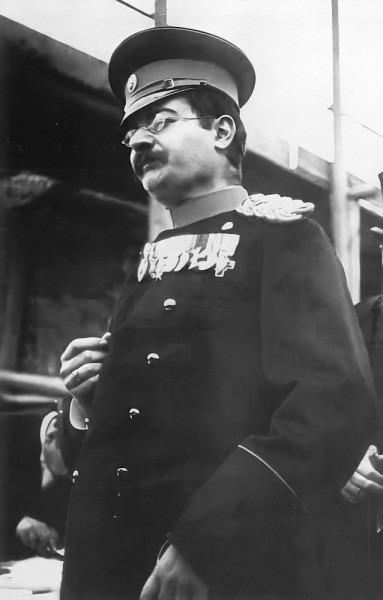 Kralj Aleksandar I Obrenović V u uniformi (poboljšani original)