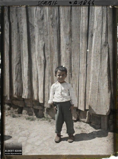 Beograd 1913. god. : Mali dečak iz ciganske zajednice u jevrejskom kvartu