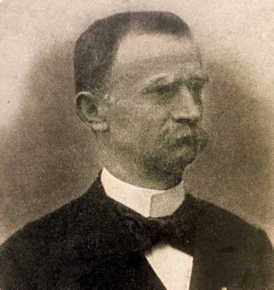 Dimitrije Ćirković (V. Gradište 1843), trgovac i otac savremene srpske plovidbe. Osnivač Srpskog brodarskog društva