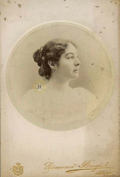 Srpska kraljica Natalija Obrenović, Firenca oko 1890. god.